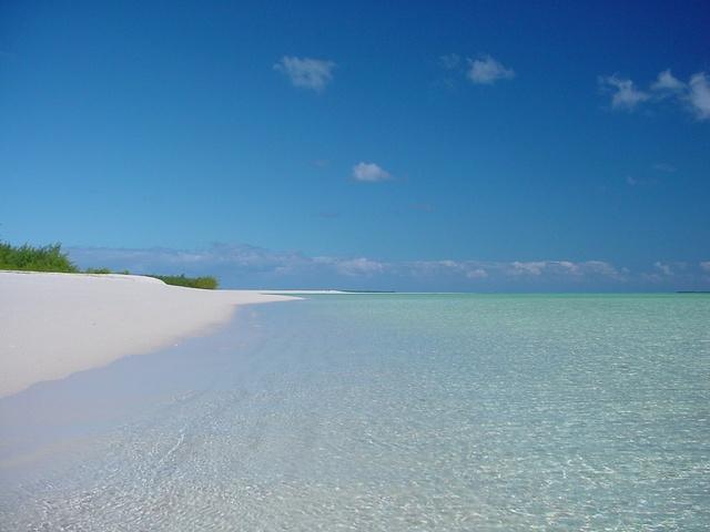 plage ouvea (1).jpg